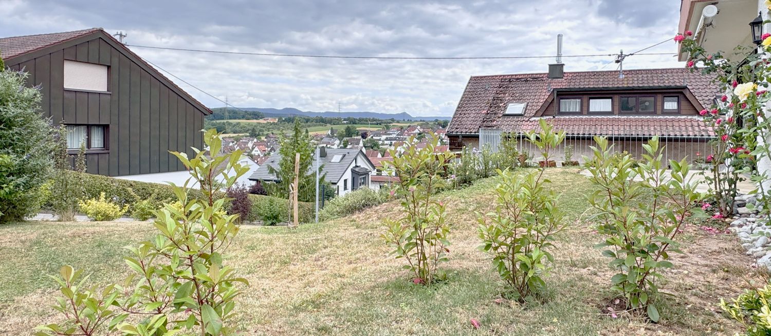 Garten und Sonnenterrasse