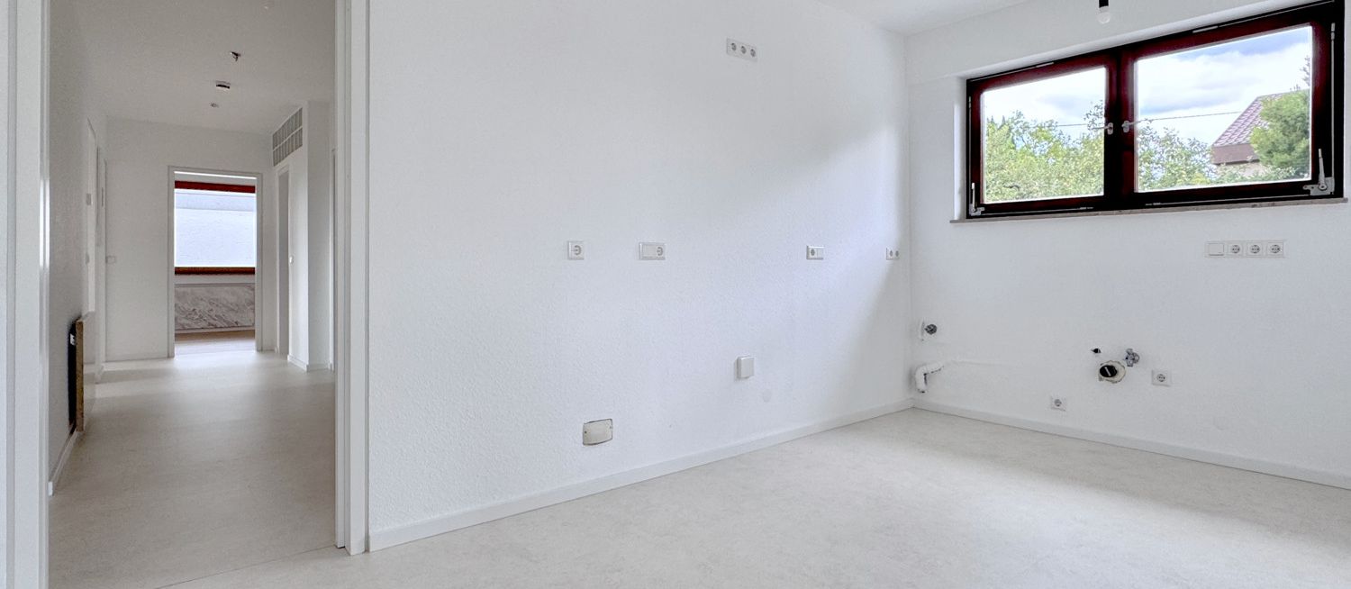 Ansicht Küche in Richtung Flur