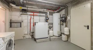 von_poll_real_estate_property_25364024_image_11