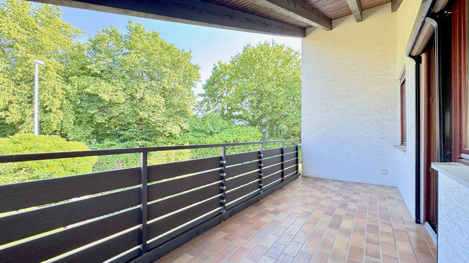 Schlafzimmer-Süd-Ost-Balkon