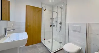 von_poll_real_estate_property_25364032_image_11