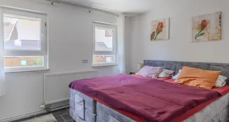 von_poll_real_estate_property_25364025_image_5