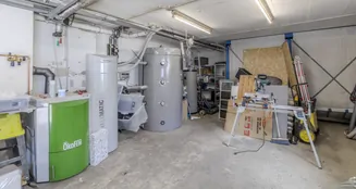 von_poll_real_estate_property_25364025_image_11