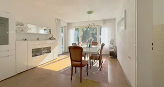 von_poll_real_estate_property_25364029_image_2