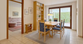 von_poll_real_estate_property_25364028_image_0