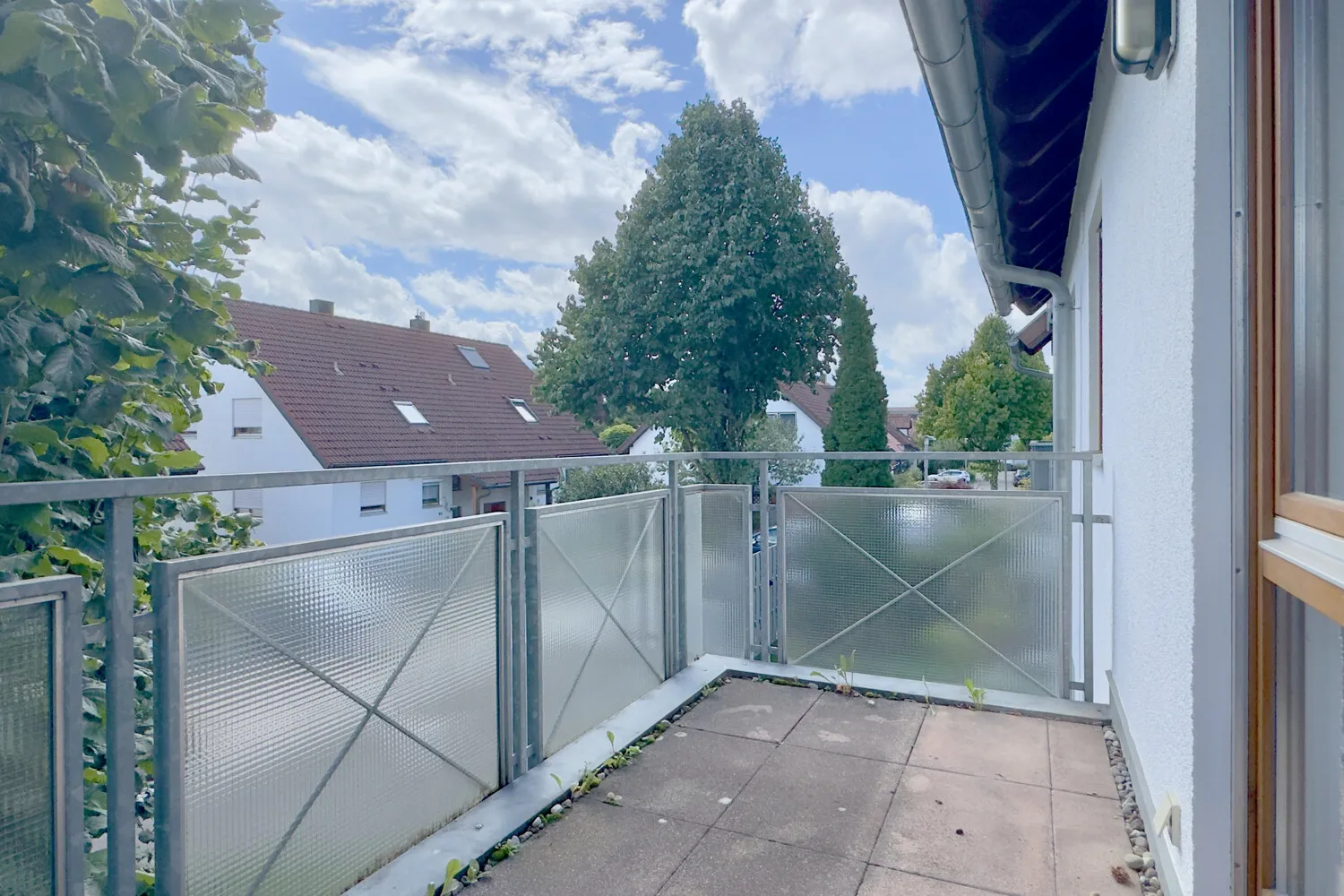 Balkon mit Blick ins Grüne