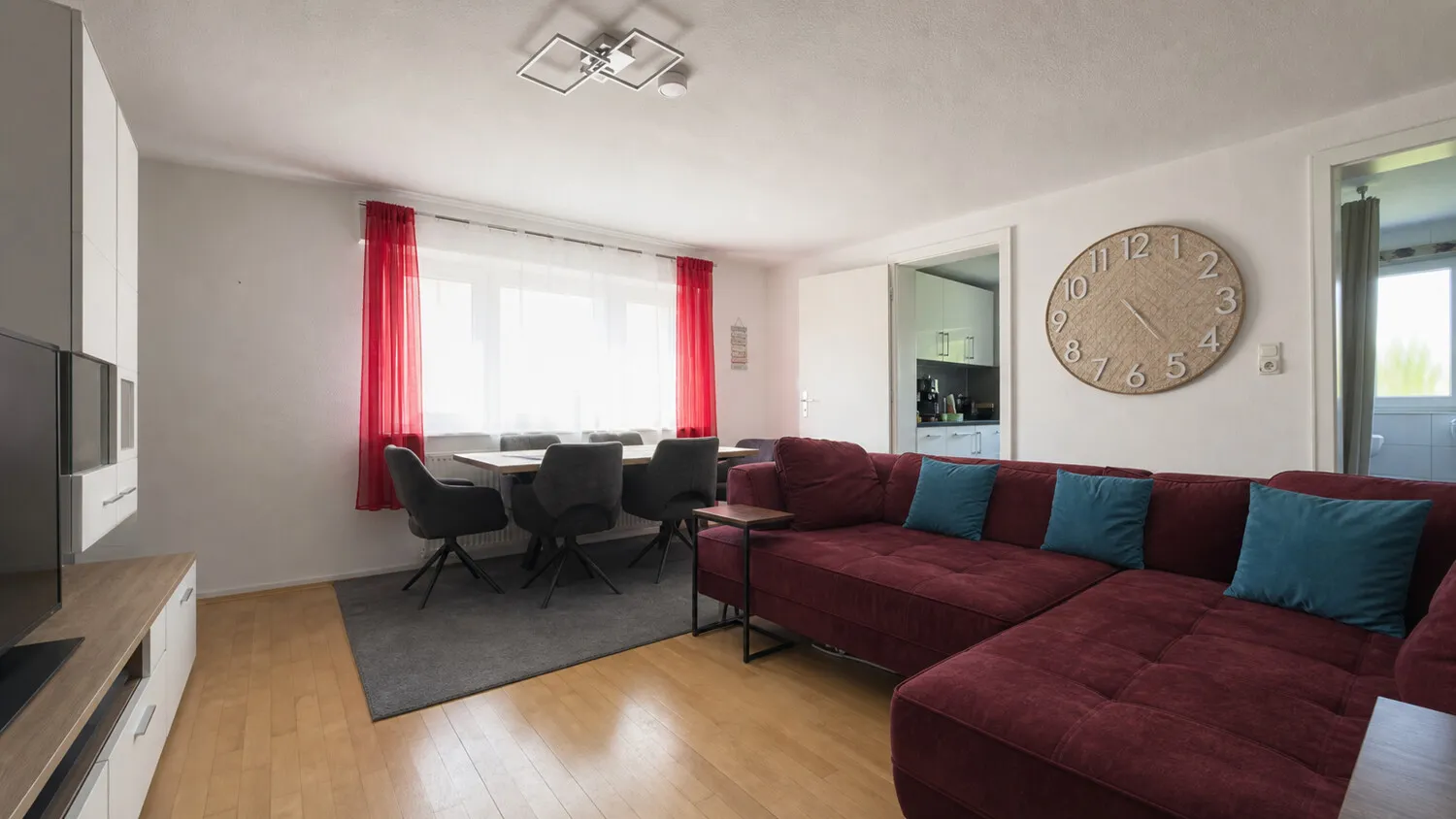 Wohnzimmer 3-Zimmer Wohnung OG