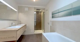 von_poll_real_estate_property_25364039_image_8