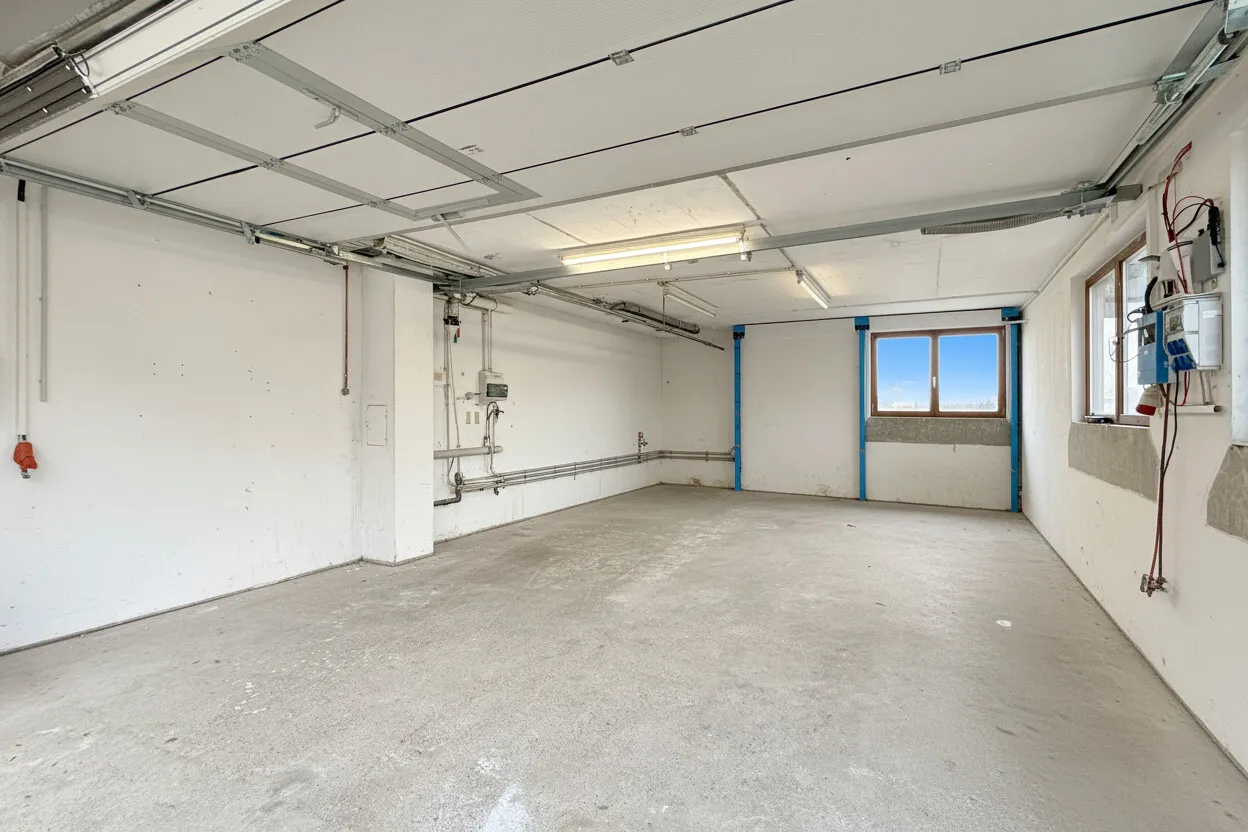 Garage mit virtueller räumung der Garage