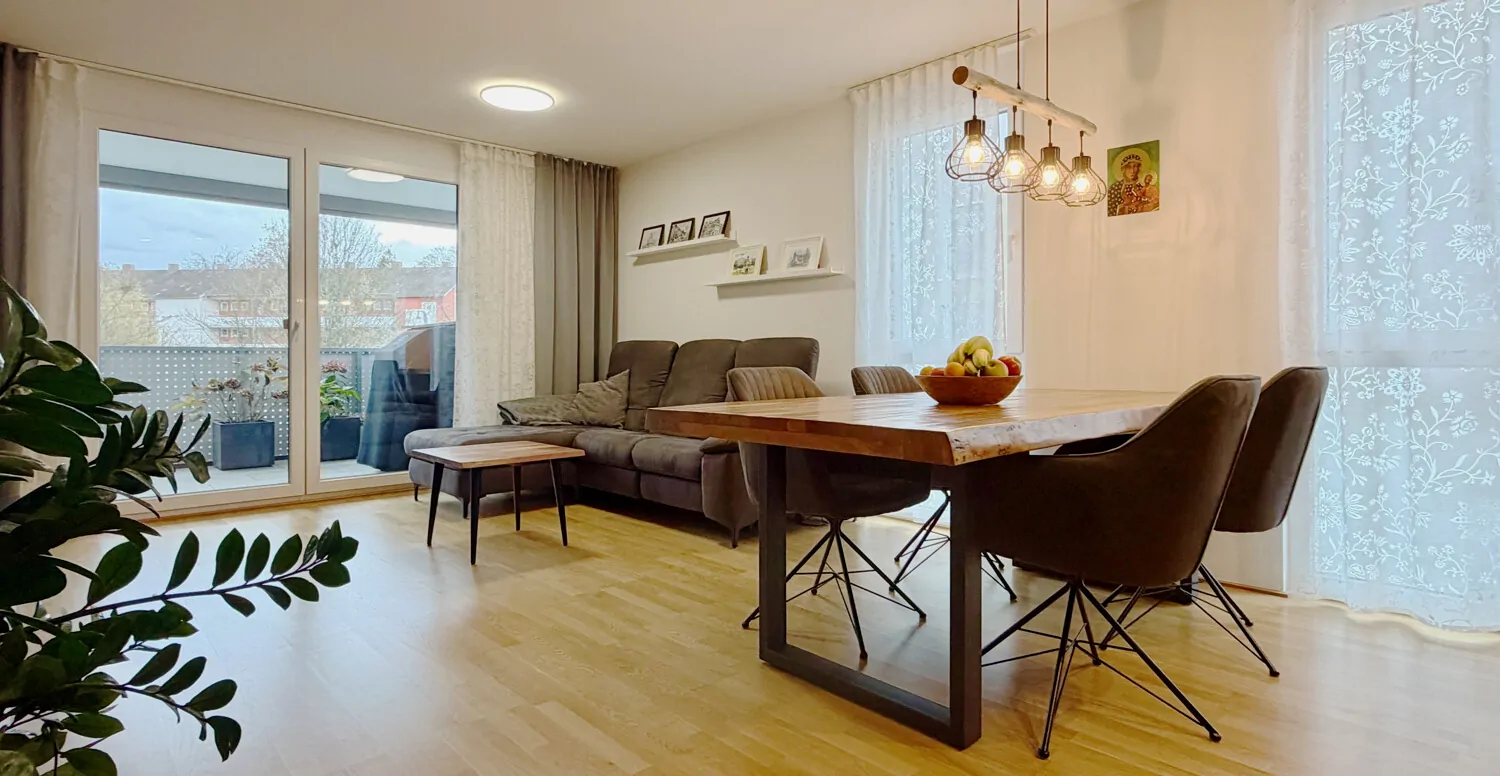 Großzügiger Wohn- / Essbereich