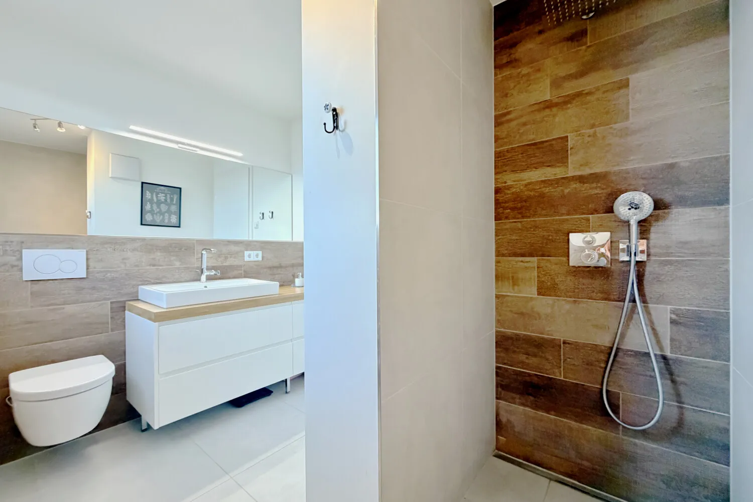 Badezimmer / Duschbereich