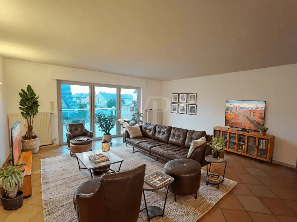 Wohnzimmer (mit KI eingerichtet)