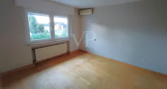 von_poll_real_estate_property_24452001_image_8