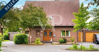 von_poll_real_estate_property_24452006_image_0