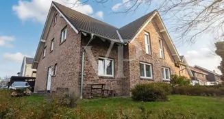 von_poll_real_estate_property_25452019_image_0