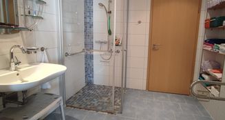 von_poll_real_estate_property_24452023_image_8