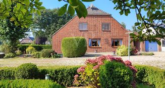 von_poll_real_estate_property_24452023_image_1