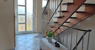 von_poll_real_estate_property_25452004_image_4