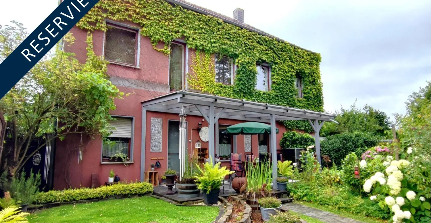 ***Vom Klassenzimmer zum Traumhaus***
Historisches Anwesen mit einzigartigem Flair