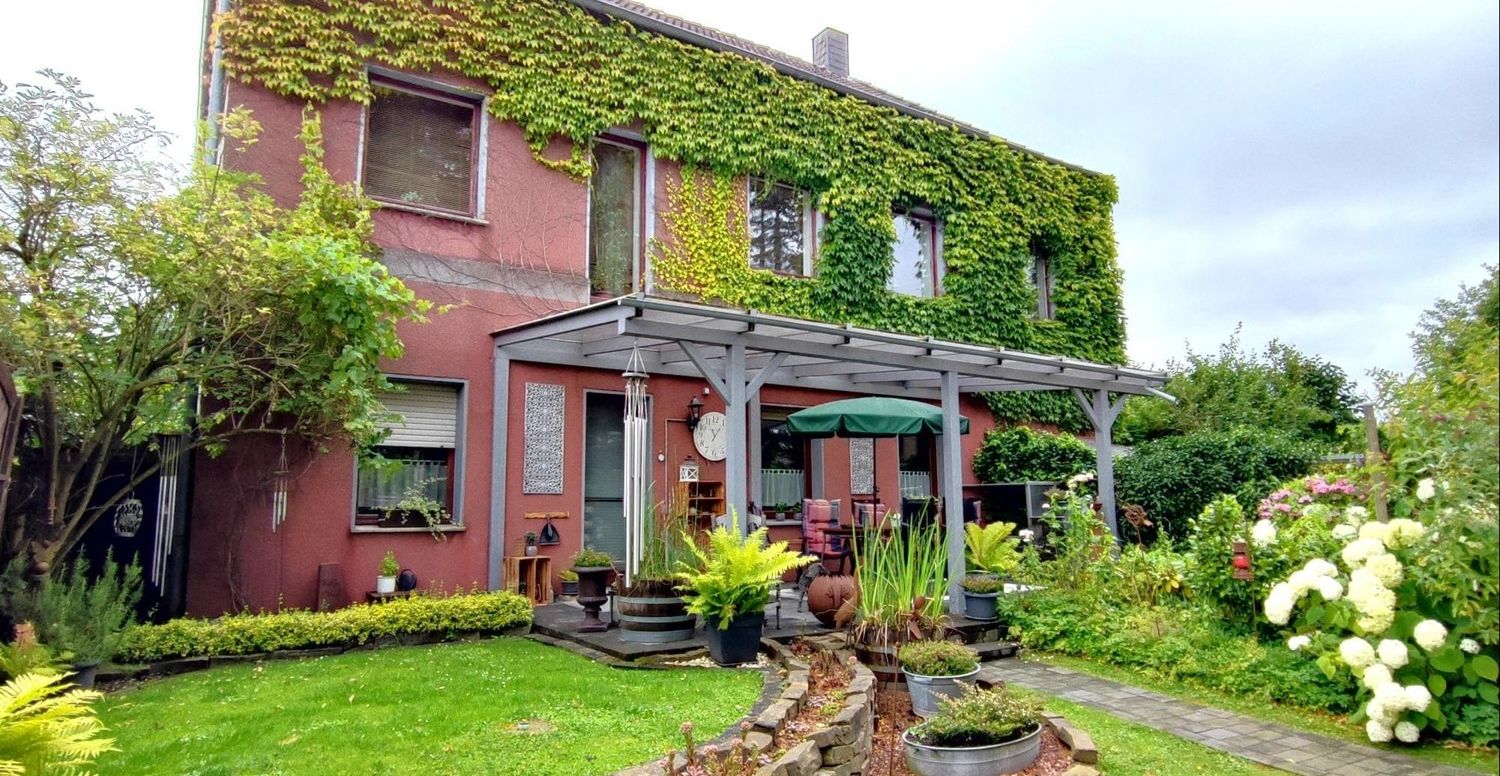 ***Vom Klassenzimmer zum Traumhaus***
Historisches Anwesen mit einzigartigem Flair