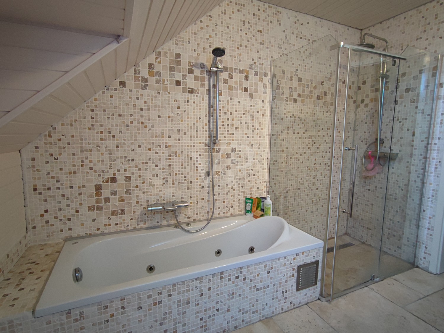 Badezimmer OG