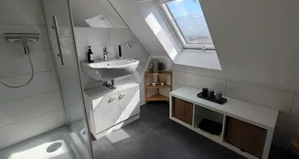 von_poll_real_estate_property_25452008_image_16