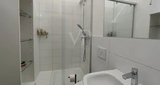 von_poll_real_estate_property_25452008_image_12