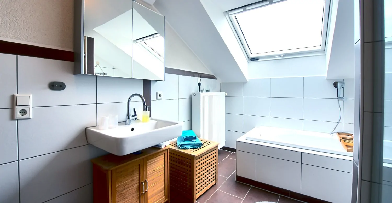 Badezimmer im Obergeschoss