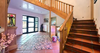 von_poll_real_estate_property_25452009_image_3