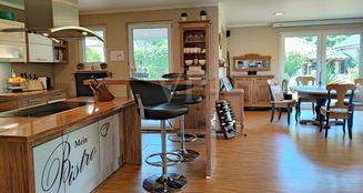 von_poll_real_estate_property_25452010_image_8