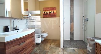 von_poll_real_estate_property_25452010_image_13