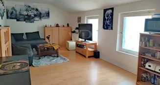 von_poll_real_estate_property_25452016_image_6