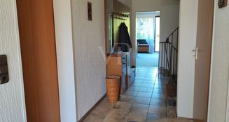 von_poll_real_estate_property_25452012_image_3