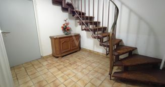 von_poll_real_estate_property_25452012_image_18