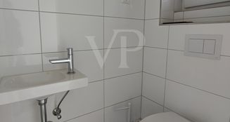 von_poll_real_estate_property_NQ266_image_3