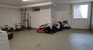 von_poll_real_estate_property_25452015_image_20