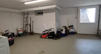 von_poll_real_estate_property_25452015_image_20