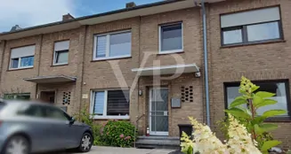 von_poll_real_estate_property_25452015_image_0