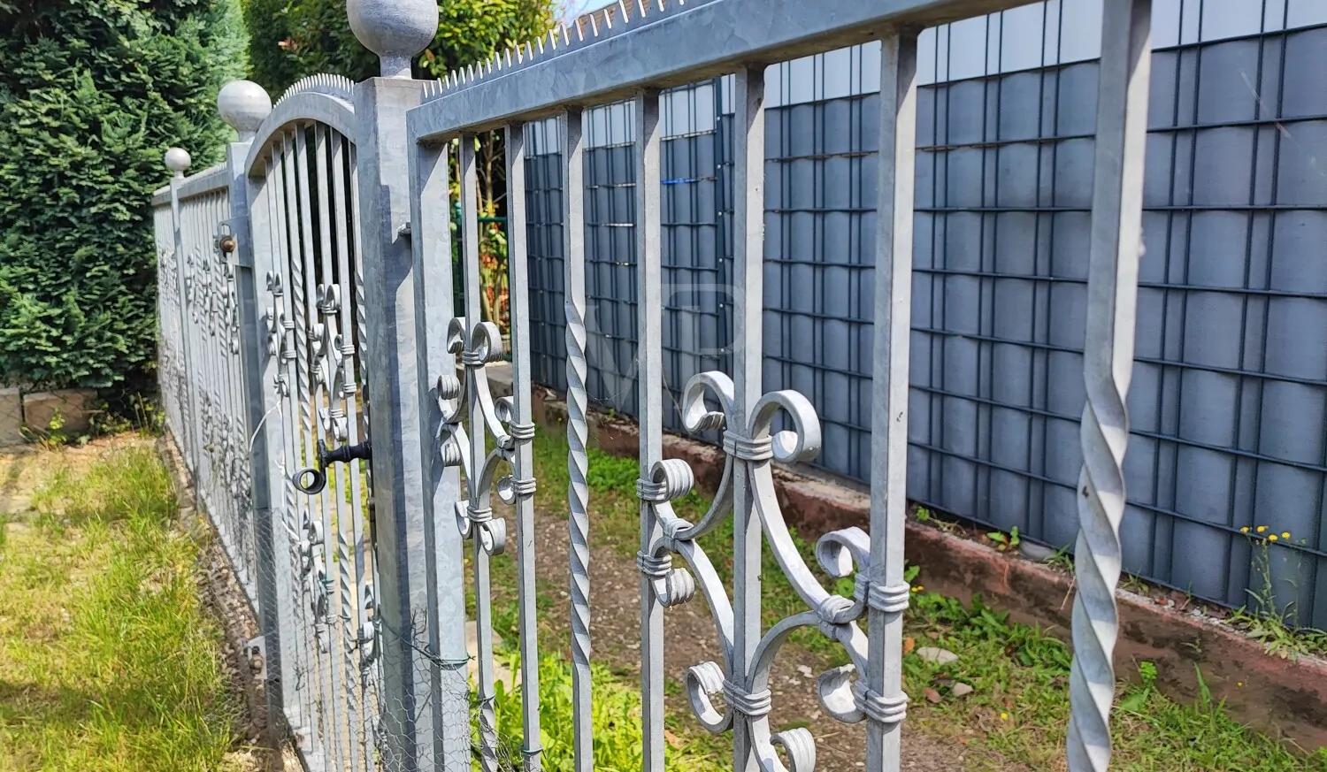 Gartentor hinten