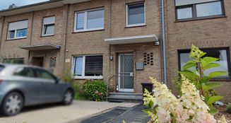 von_poll_real_estate_property_NQ266_image_1