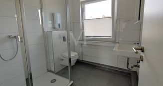 von_poll_real_estate_property_NQ266_image_17