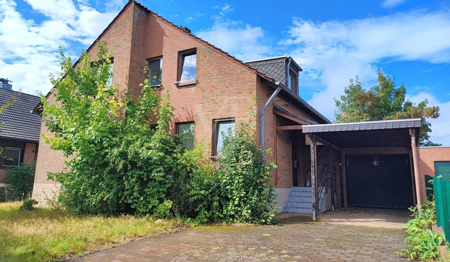 Viel Platz für Familie & Ideen - großzügiges Wohnen auf zwei Ebenen in Xanten-Vynen