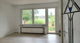 von_poll_real_estate_property_25452014_image_6