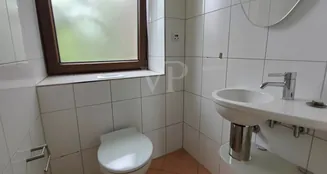 von_poll_real_estate_property_25452014_image_3