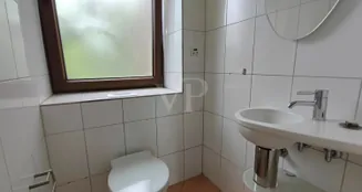 von_poll_real_estate_property_25452014_image_3