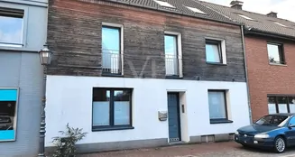 von_poll_real_estate_property_25452017_image_1