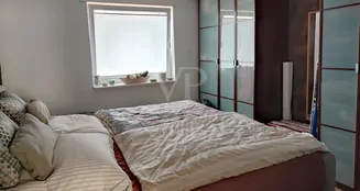 von_poll_real_estate_property_25452017_image_13