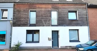 von_poll_real_estate_property_25452017_image_2