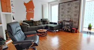 von_poll_real_estate_property_25452017_image_8