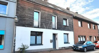 von_poll_real_estate_property_25452017_image_27